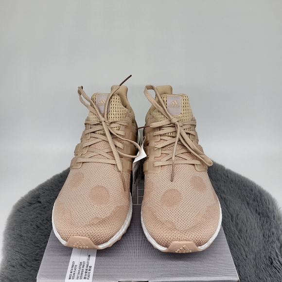 New Adidas Ultraboost 1.0 DNA Women's Running Shoes Size 6.5 - Picture 3 of 7